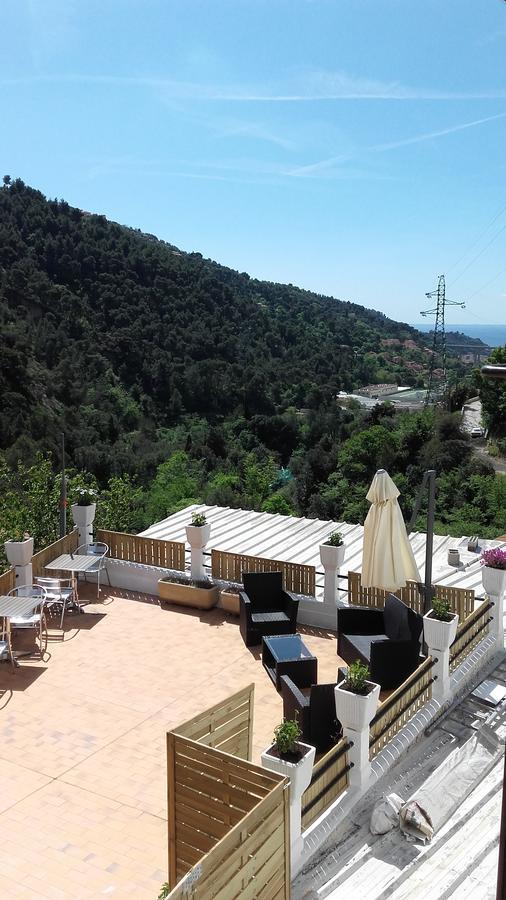 Le Relais De Monti Hotell Menton Exteriör bild