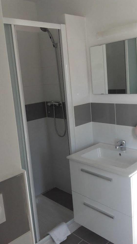 Le Relais De Monti Hotell Menton Exteriör bild